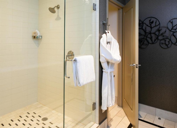 THE TENNESSEAN Personal Luxury Hotel image 14